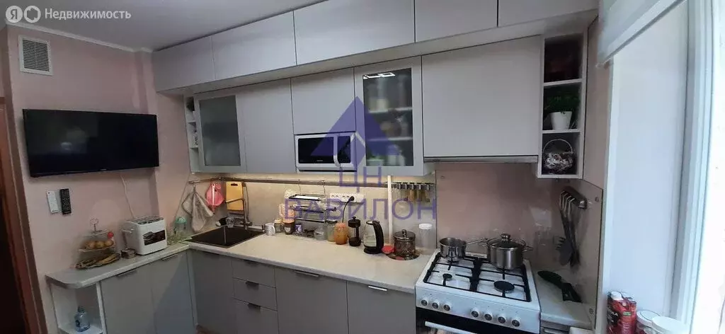3-комнатная квартира: Волгодонск, улица Гагарина, 25 (65 м) - Фото 0