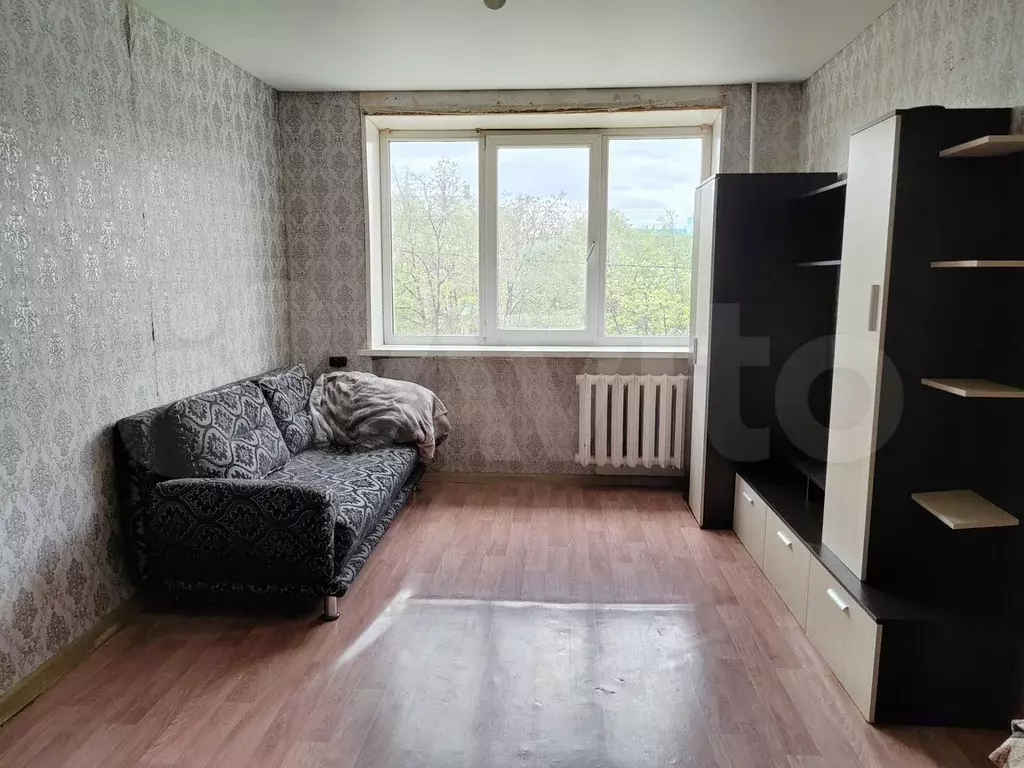 Комната 17 м в 8-к., 3/5 эт. - Фото 1