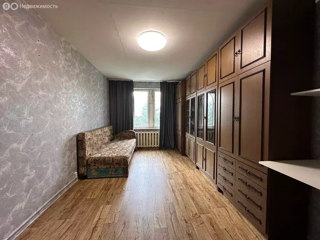 2-комнатная квартира: посёлок Петровское, 68 (46 м) - Фото 2