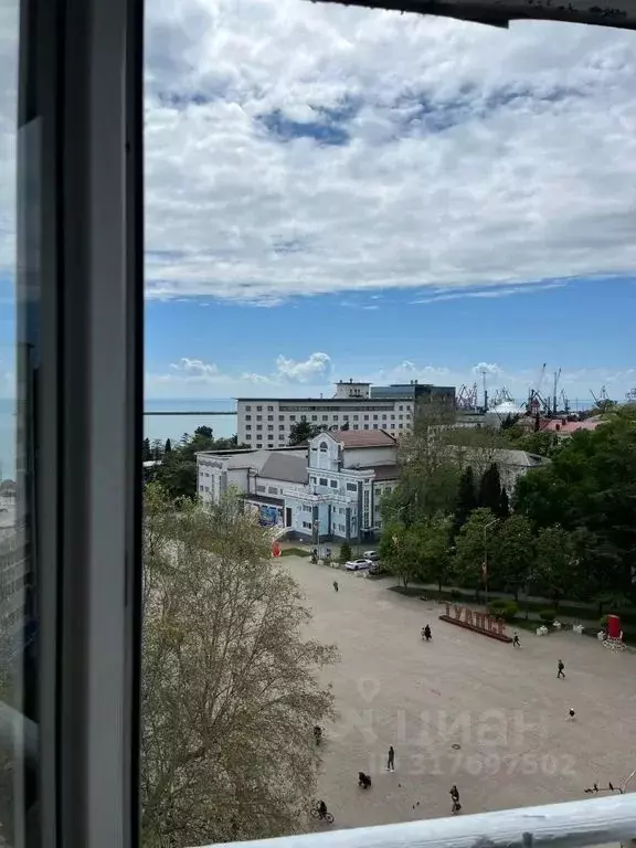 2-к кв. Краснодарский край, Туапсе ул. Карла Маркса, 1 (50.0 м) - Фото 0