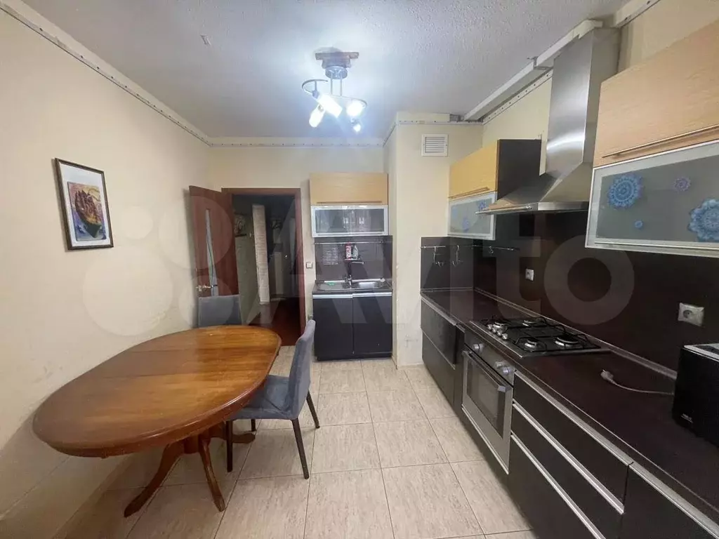3-к. квартира, 90 м, 6/7 эт. - Фото 0