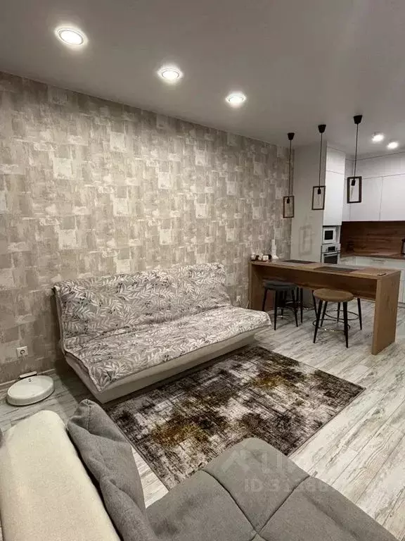 1-к кв. Тюменская область, Тюмень ул. Тимофея Чаркова, 87 (40.0 м) - Фото 1