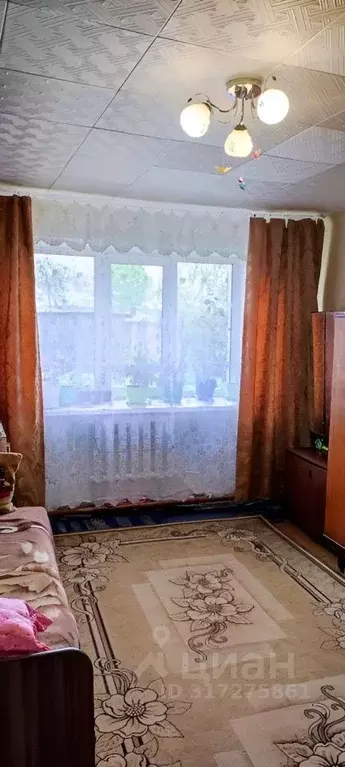 2-к кв. Красноярский край, Уяр ул. Уланова, 41 (46.1 м) - Фото 0