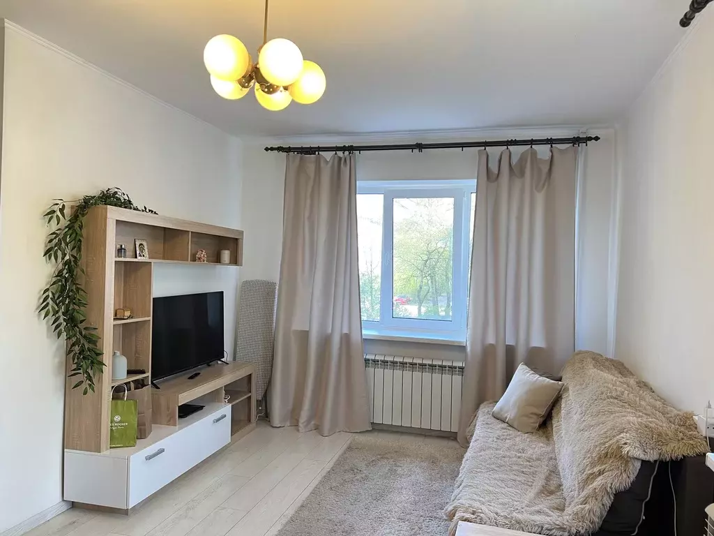 Продаётся 1-к квартира, 30.8 м - Фото 0