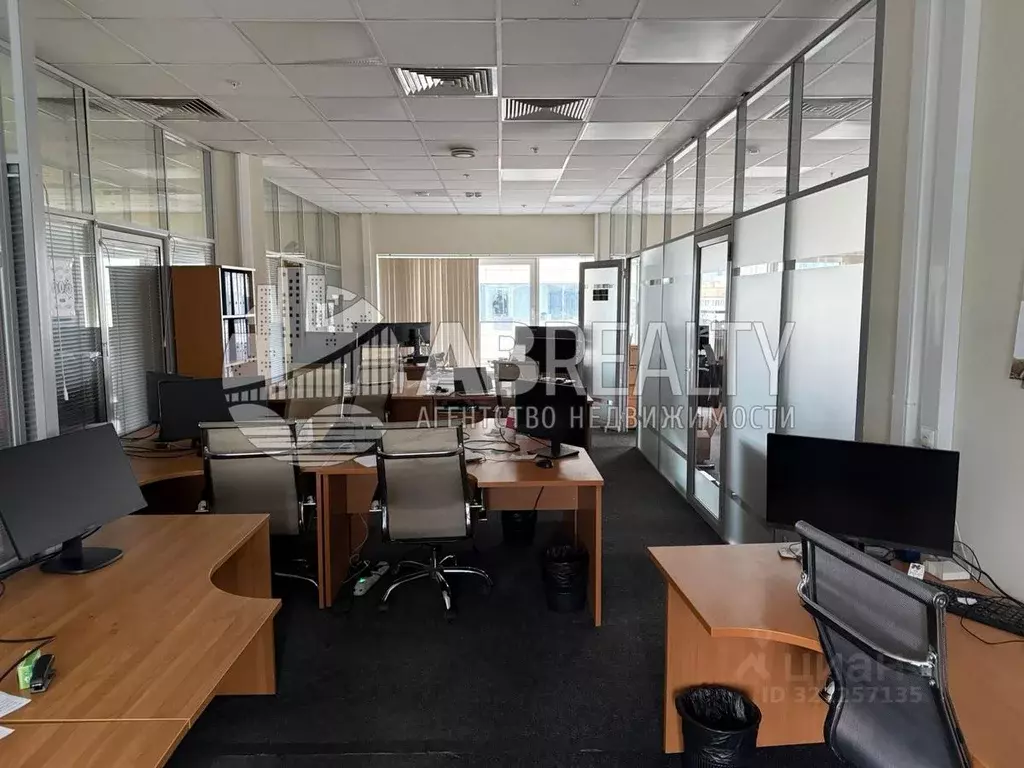 Офис в Москва Брянская ул., 5 (400 м) - Фото 2