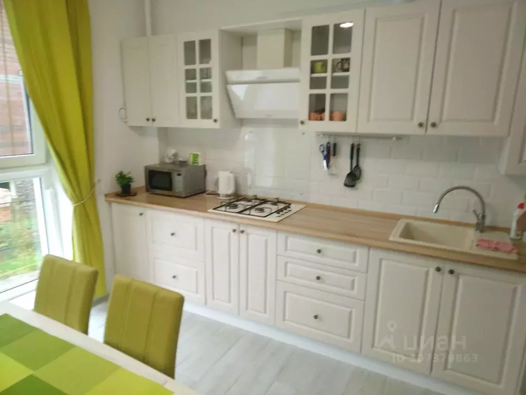 1-к кв. Калининградская область, Светлогорск ул. Рябиновая, 5 (40.0 м) - Фото 1