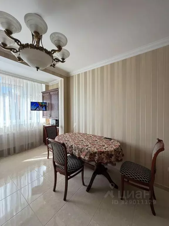 1-к кв. Крым, Симферополь ул. Севастопольская, 43К (51.0 м) - Фото 2