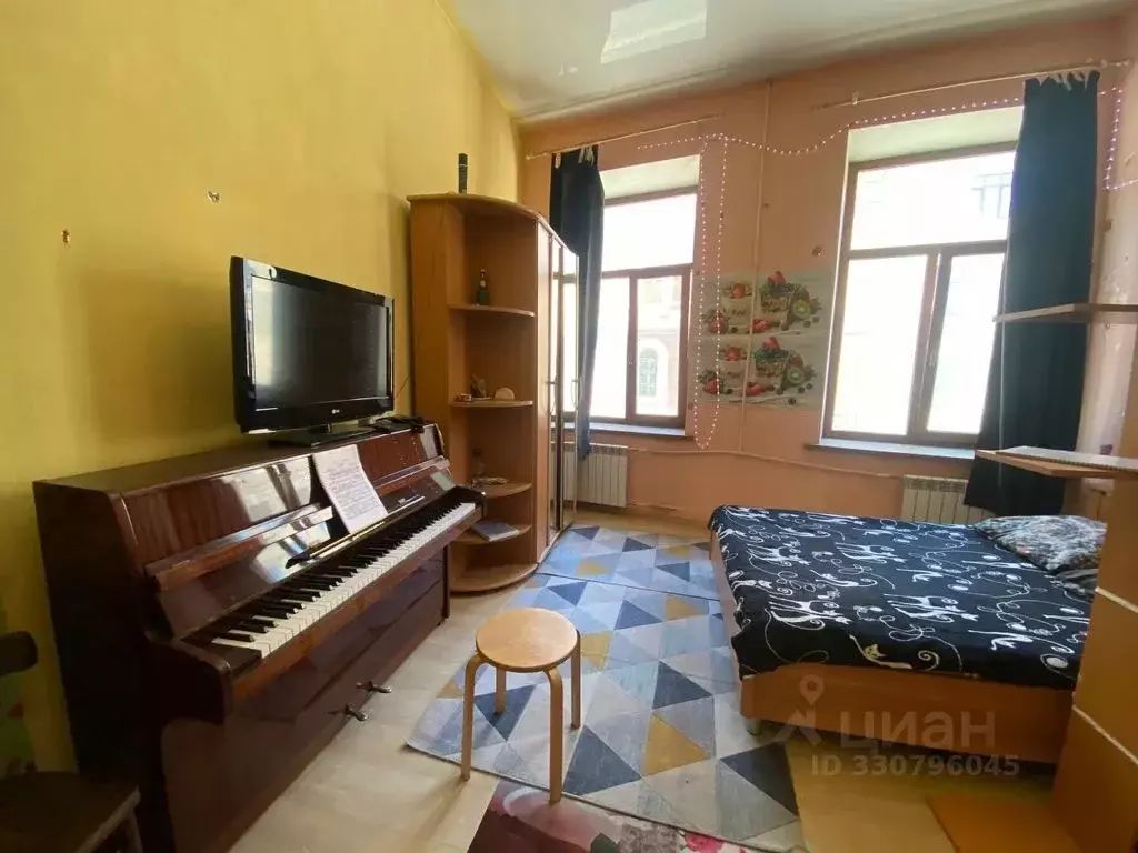 Студия Санкт-Петербург Старо-Петергофский просп., 3-5 (35.0 м) - Фото 1