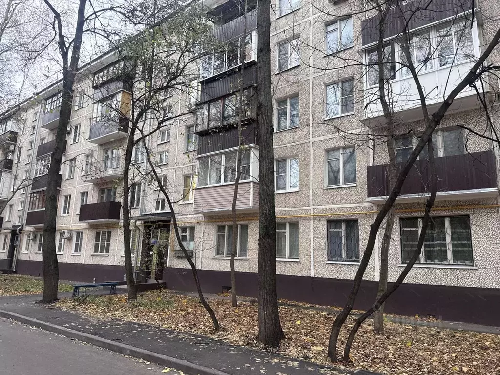 3-к кв. Москва ул. Винокурова, 12К2 (56.0 м) - Фото 0