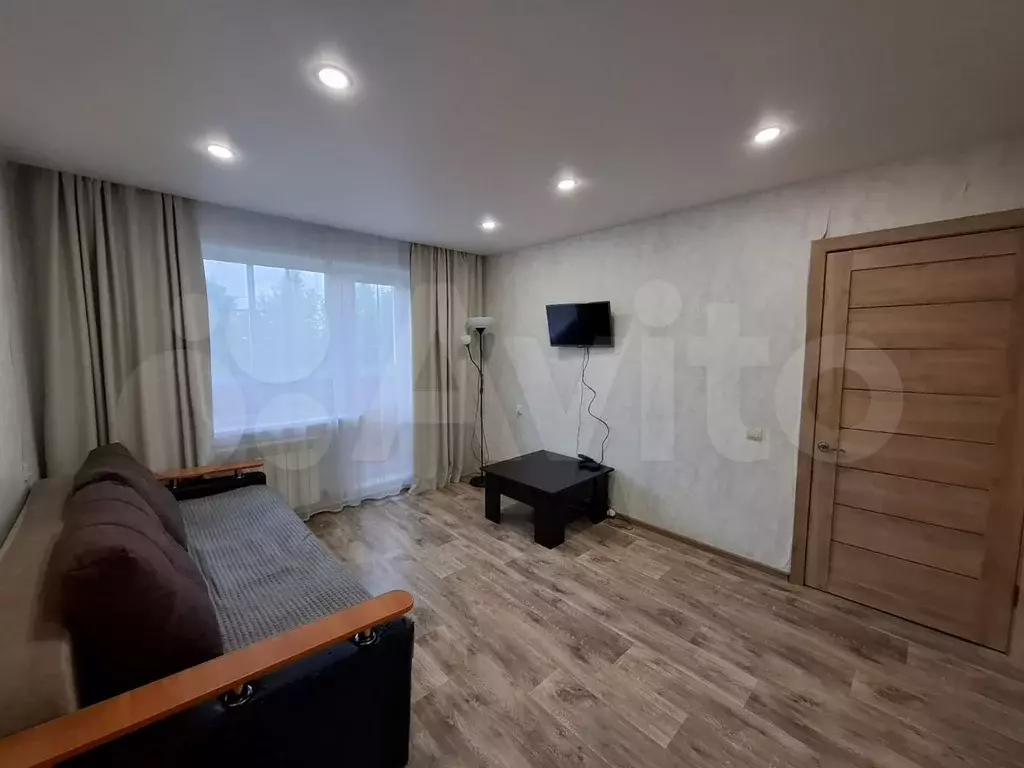 1-к. квартира, 30 м, 5/5 эт. - Фото 0