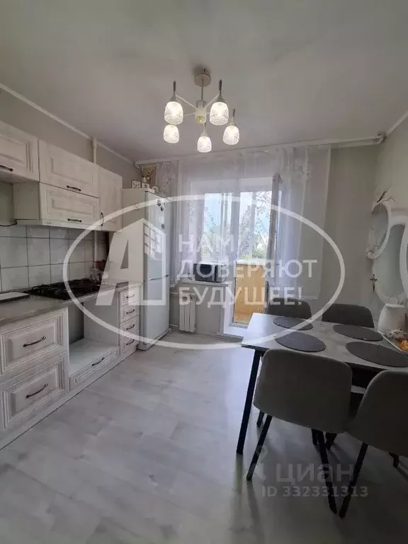 3-к кв. Пермский край, Добрянка ул. Лизы Чайкиной, 20 (66.9 м) - Фото 1