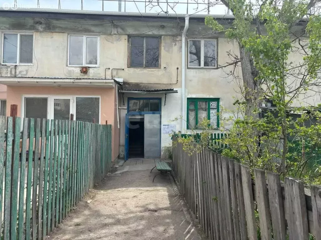 2-комнатная квартира: село Железнодорожное, улица Шмелёва, 53 (41.9 м) - Фото 1