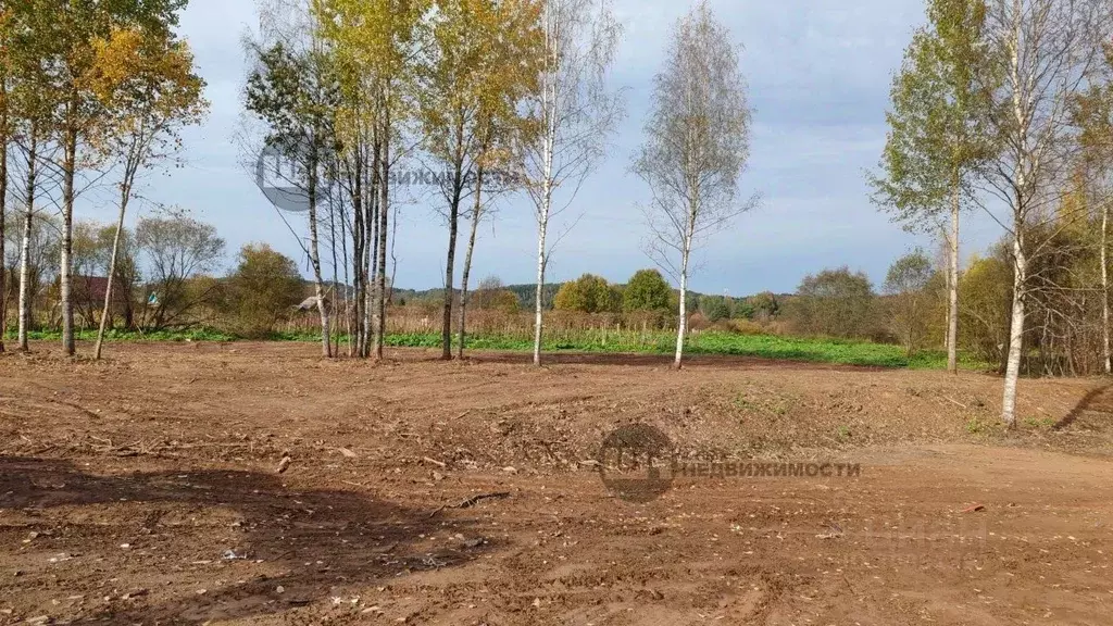 Участок в Ленинградская область, Лодейнопольский район, Алеховщинское ... - Фото 0