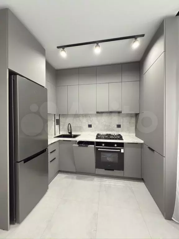 1-к. квартира, 40 м, 1/12 эт. - Фото 0