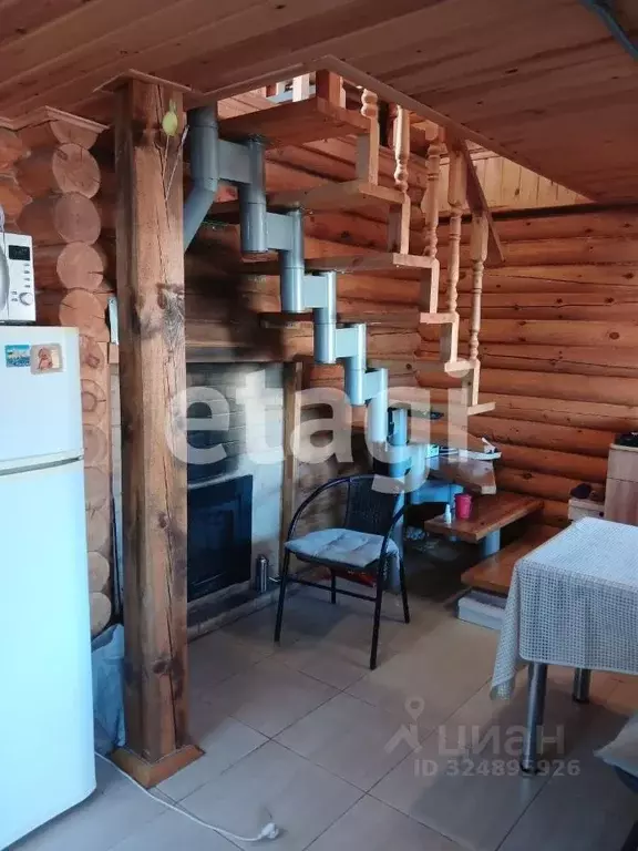 Дом в Красноярский край, Емельяновский муниципальный округ, д. Крутая ... - Фото 1