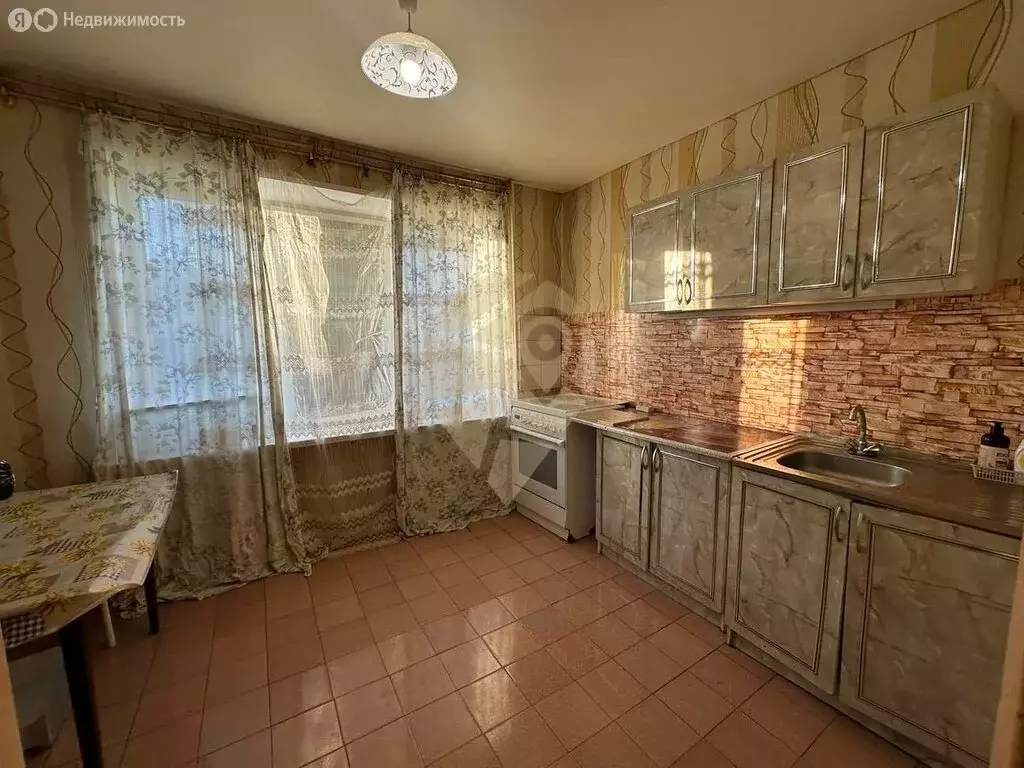 1-комнатная квартира: Старый Оскол, микрорайон Макаренко, 12 (40 м) - Фото 0