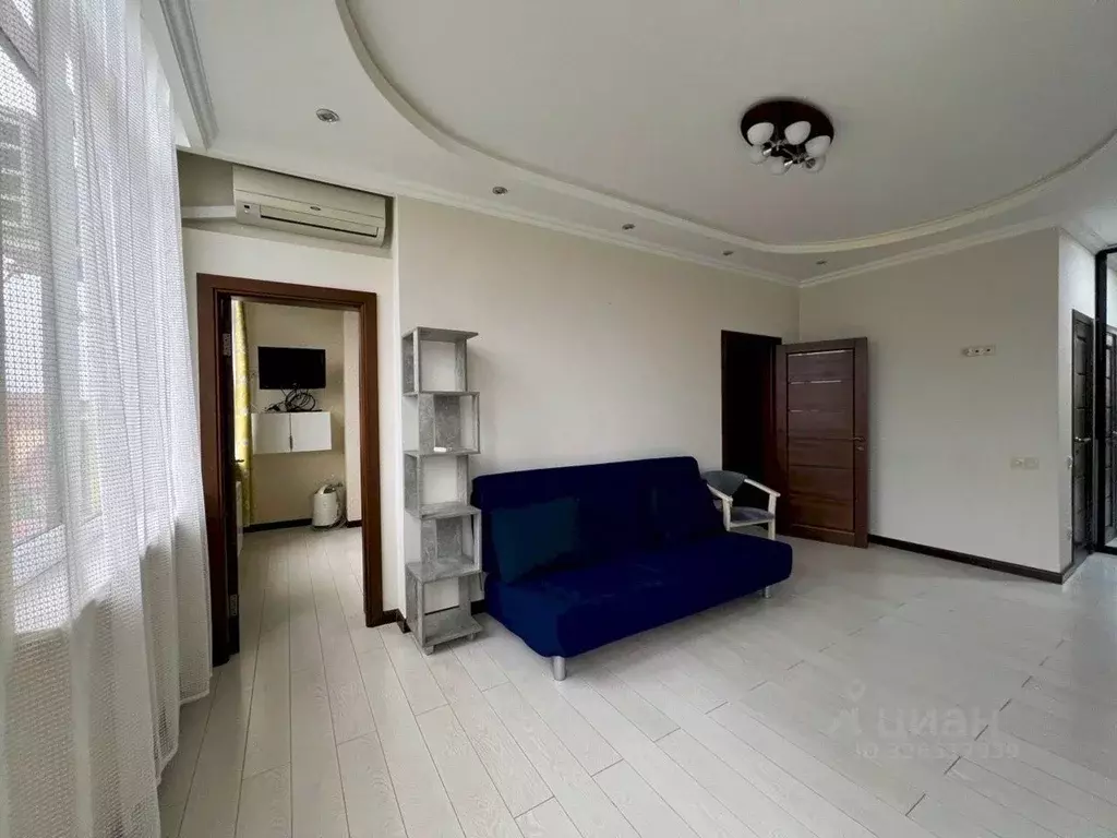 2-к кв. Краснодарский край, Сочи ул. Кирова, 64А (50.0 м) - Фото 2