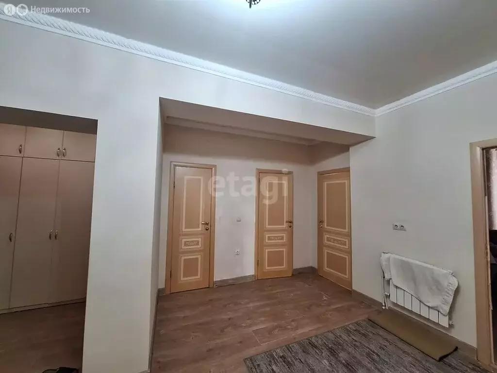 3-комнатная квартира: Назрань, проспект Идриса Базоркина, 46 (85.3 м) - Фото 2