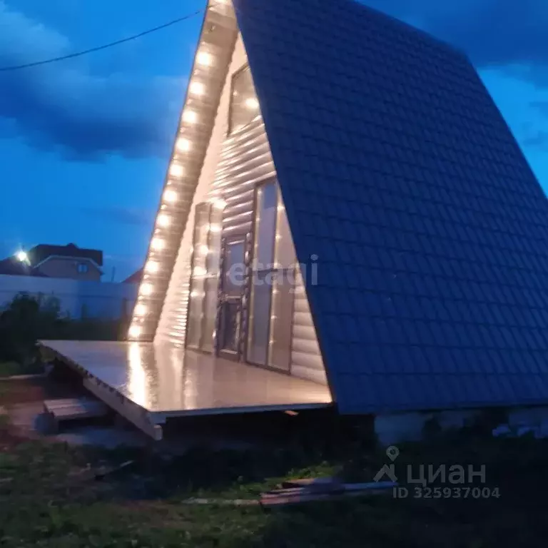 Дом в Башкортостан, Стерлитамакский район, Алатанинский сельсовет, д. ... - Фото 1