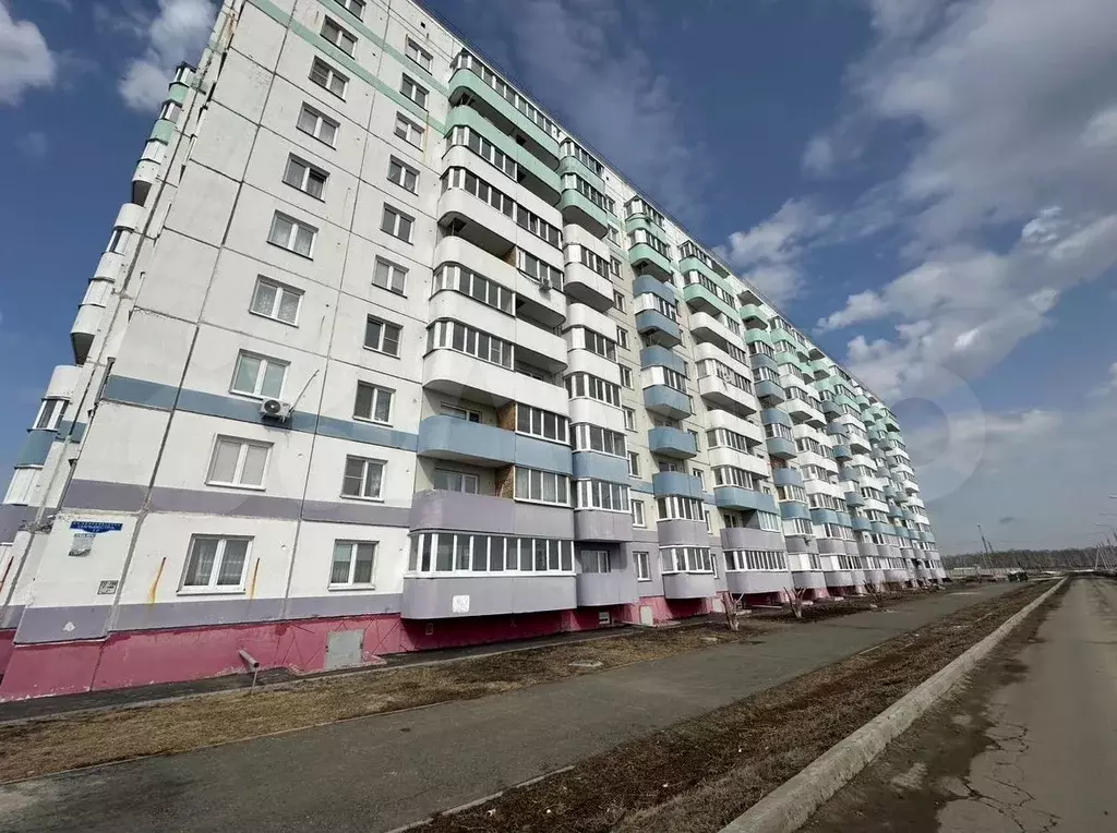 3-к. квартира, 80 м, 3/10 эт. - Фото 0