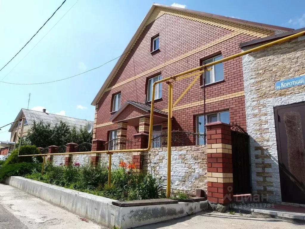 Дом в Свердловская область, Богданович Короткий пер., 3 (278 м) - Фото 1