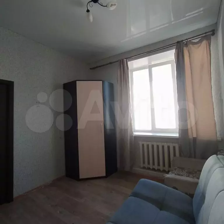 Комната 17,7 м в 8-к., 3/3 эт. - Фото 1
