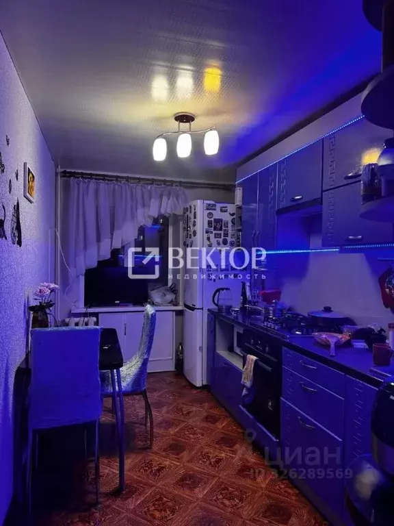 3-к кв. Ярославская область, Ярославль ул. Комарова, 16/10 (61.5 м) - Фото 1