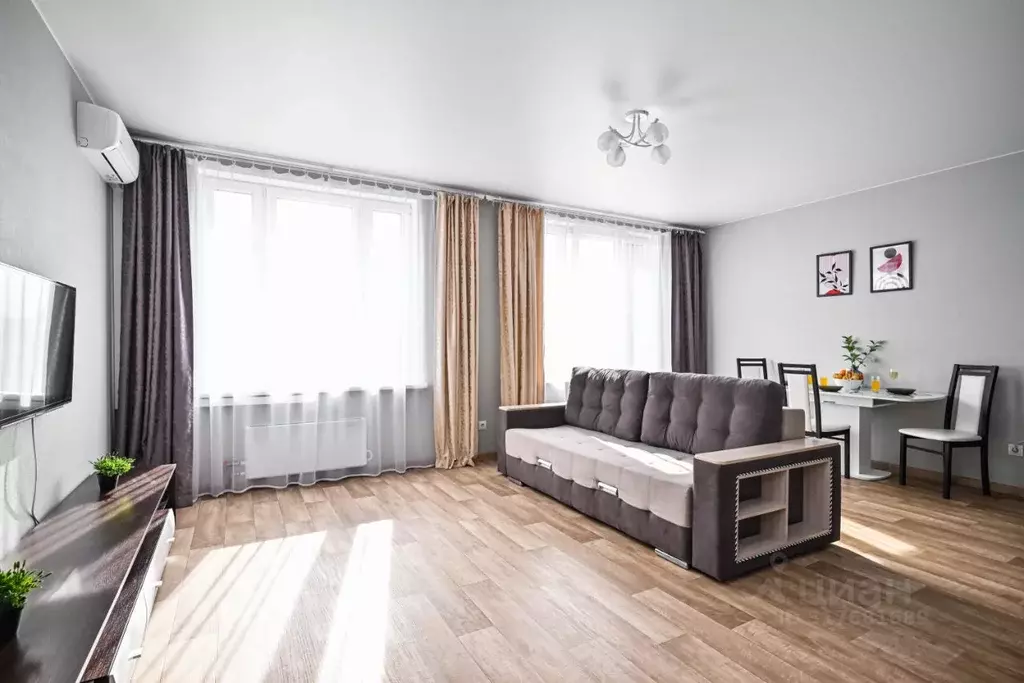 2-к кв. Красноярский край, Красноярск ул. 78-й Добровольческой ... - Фото 1