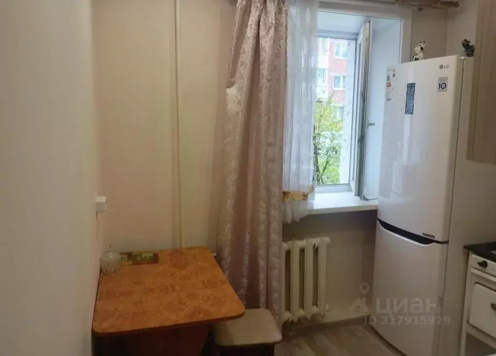 1-к кв. Иркутская область, Иркутск ул. Красных Мадьяр, 141 (32.0 м) - Фото 0