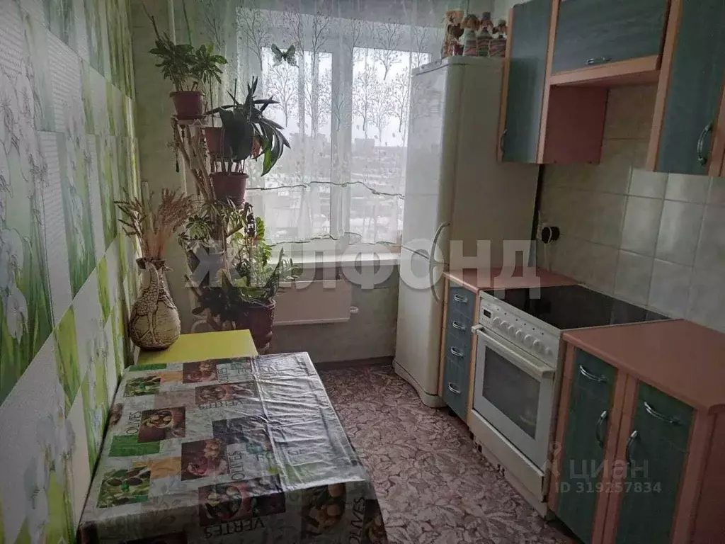 2-к кв. Новосибирская область, Новосибирск Северо-Чемской жилмассив, ... - Фото 0