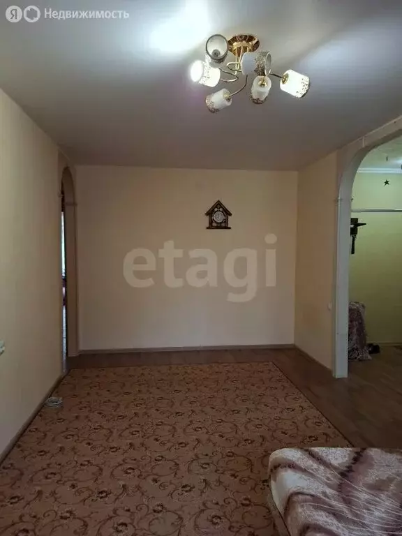 3-комнатная квартира: Нижний Тагил, проспект Вагоностроителей, 22А ... - Фото 1