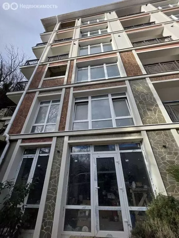 2-комнатная квартира: Алупка, улица имени Братьев Говыриных, 20 (65 м) - Фото 2