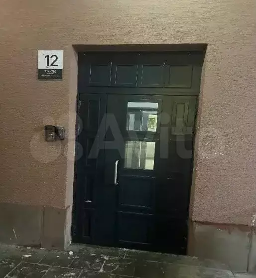 Аукцион: 2-к. квартира, 63 м, 3/9 эт. - Фото 1