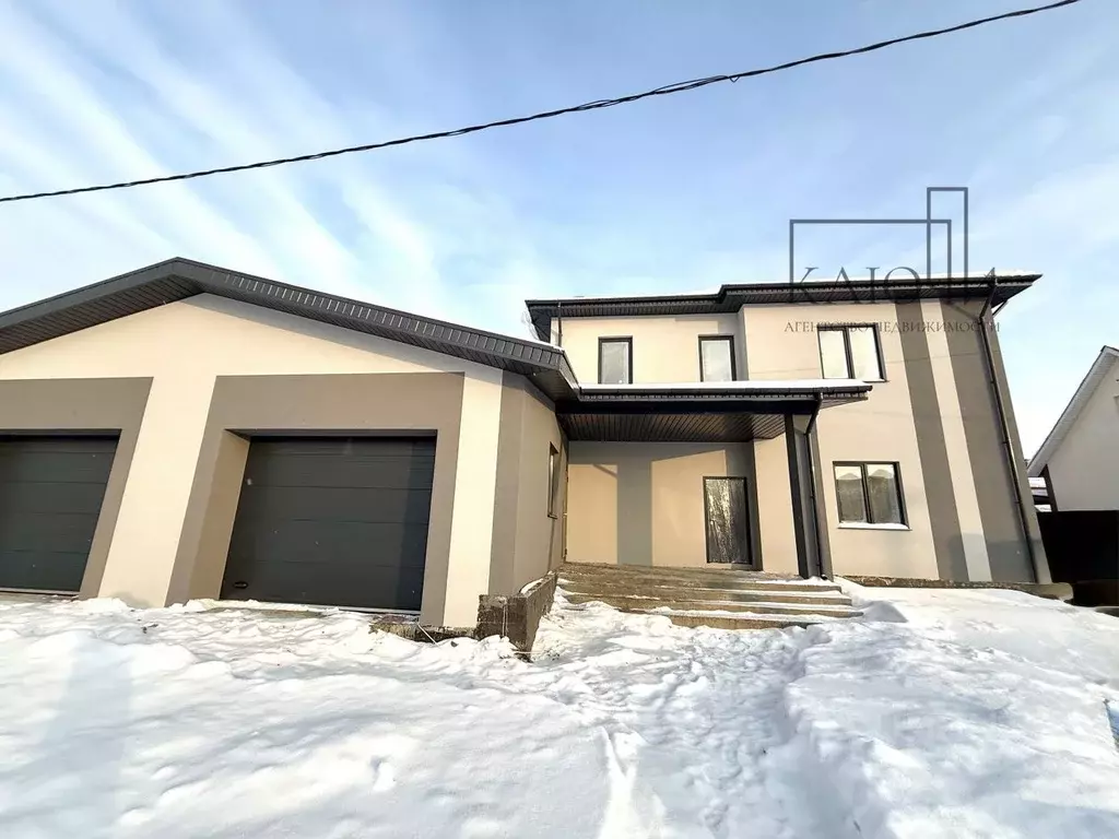 Дом в Челябинская область, Магнитогорск ул. Светлая, 63 (240 м) - Фото 1