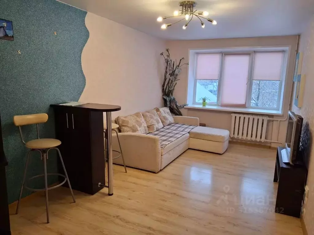 2-к кв. Удмуртия, Ижевск ул. Коммунаров, 224В (47.0 м) - Фото 0
