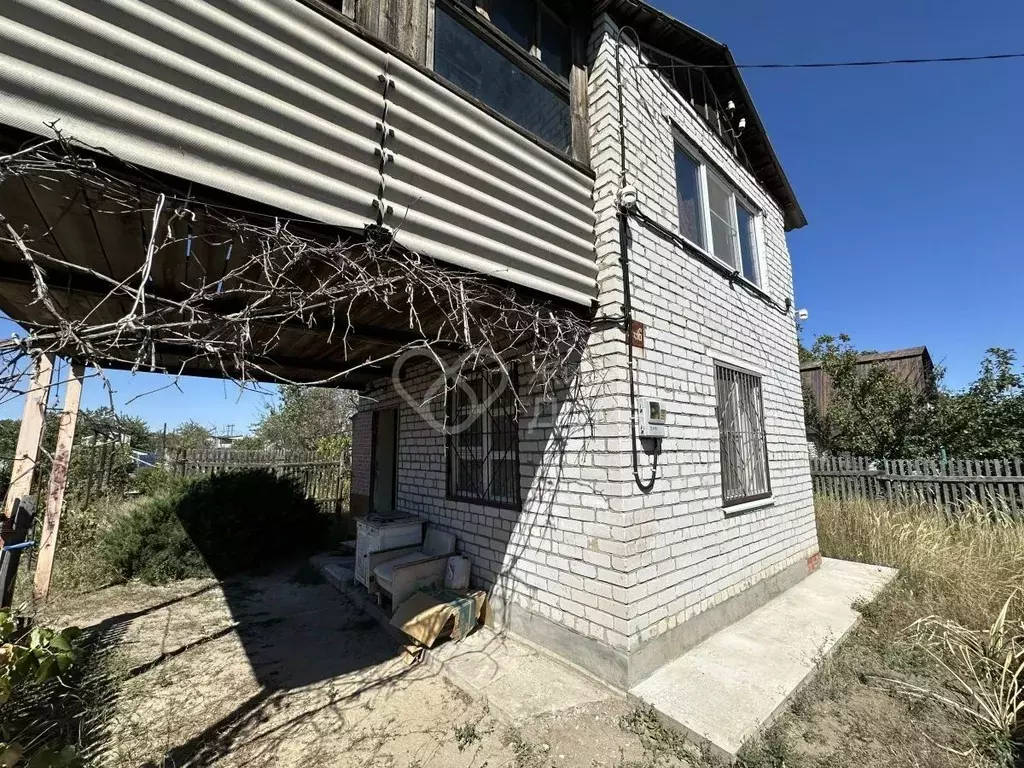Дом в Волгоградская область, Городищенский район, Ерзовское городское ... - Фото 1