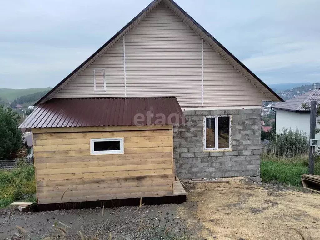 Дом в Алтай, Горно-Алтайск пер. Аржана Адарова (63 м) - Фото 0