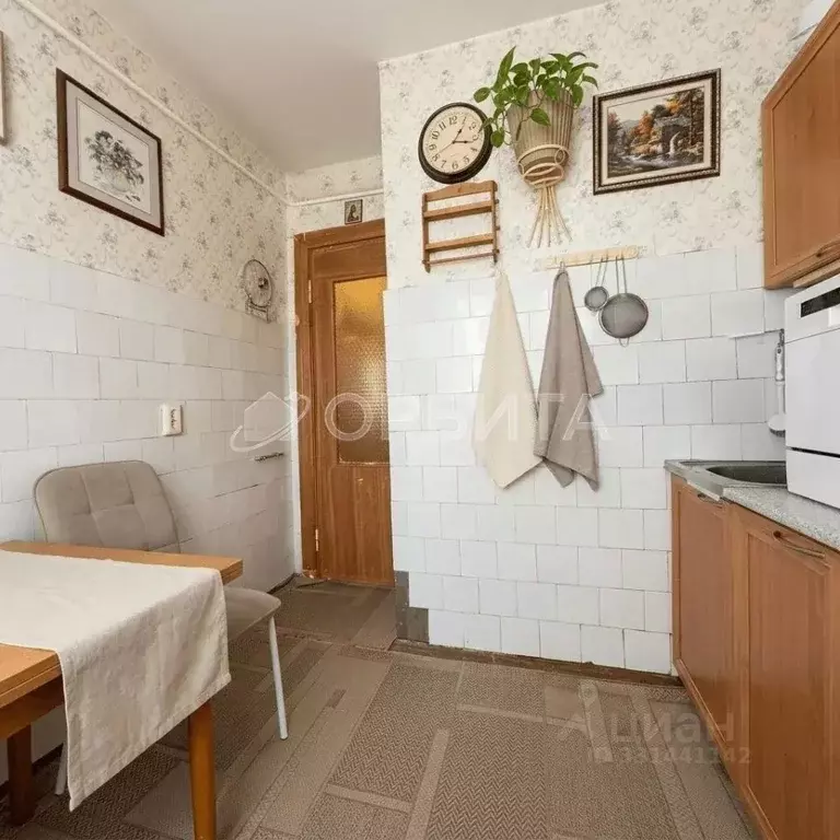2-к кв. Тюменская область, Тюмень ул. Белинского, 12 (46.6 м) - Фото 1