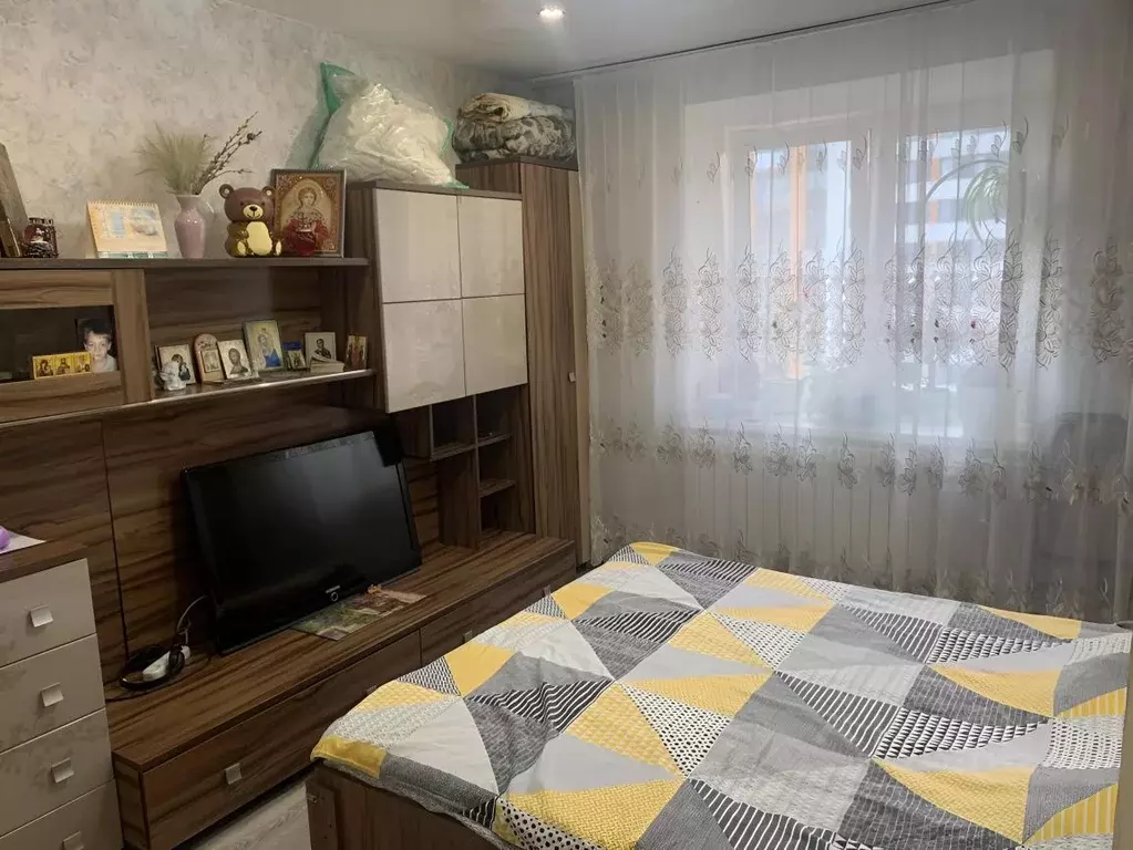 3-к кв. Свердловская область, Екатеринбург ул. Лагерная, 14к2 (70.0 м) - Фото 1