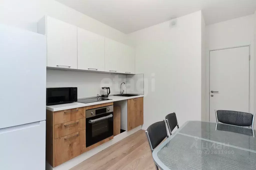 1-к кв. Тюменская область, Тюмень ул. Юрия Рогачева, 11к2 (30.0 м) - Фото 1