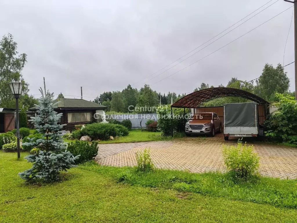 Участок в Московская область, Наро-Фоминский городской округ, д. ... - Фото 0