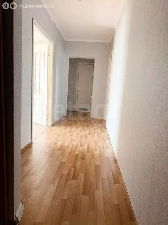 3-комнатная квартира: Пермь, улица Веры Фигнер, 6 (81.8 м) - Фото 1
