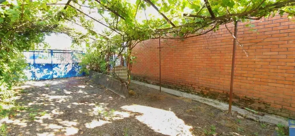 Дом в Ростовская область, Октябрьский район, Красюковская сл. ... - Фото 2