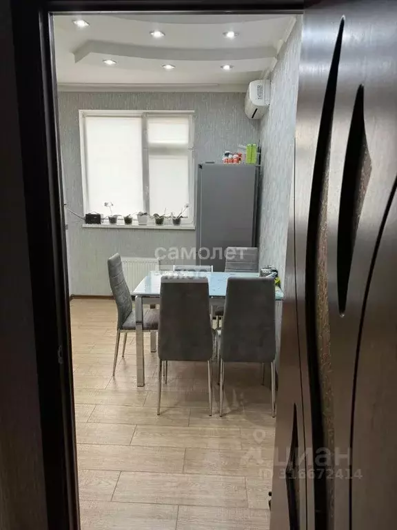 2-к кв. Севастополь ул. Руднева, 26/3 (65.9 м) - Фото 1