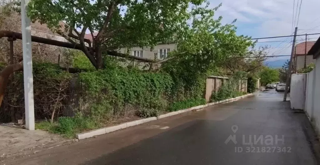 Участок в Дагестан, Махачкала Восточная ул. (5.5 сот.) - Фото 1