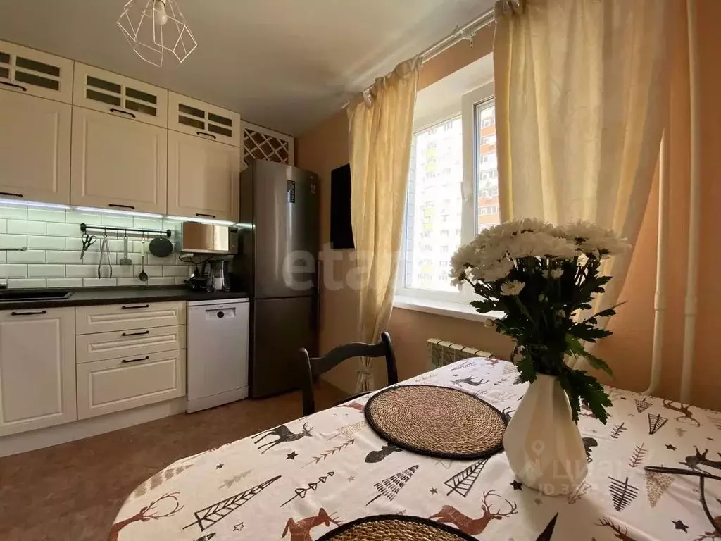 2-к кв. Воронежская область, Воронеж Московский просп., 90к1 (58.0 м) - Фото 0