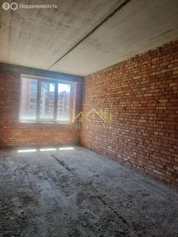 1-комнатная квартира: Владикавказ, улица Курсантов-Кировцев, 29 (45 м) - Фото 1