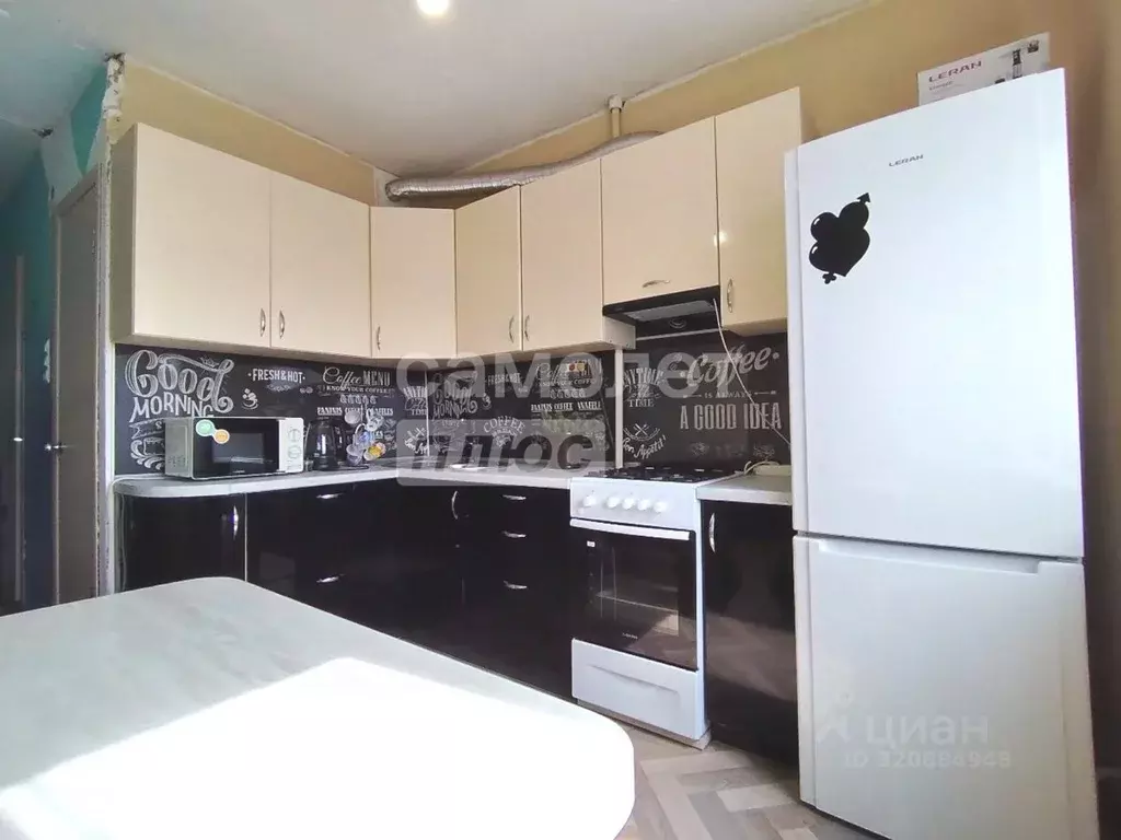 1-к кв. Челябинская область, Миасс ул. Степана Разина, 8 (34.0 м) - Фото 0