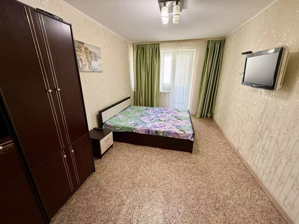 2-к кв. Севастополь просп. Октябрьской Революции, 37 (50.0 м) - Фото 2