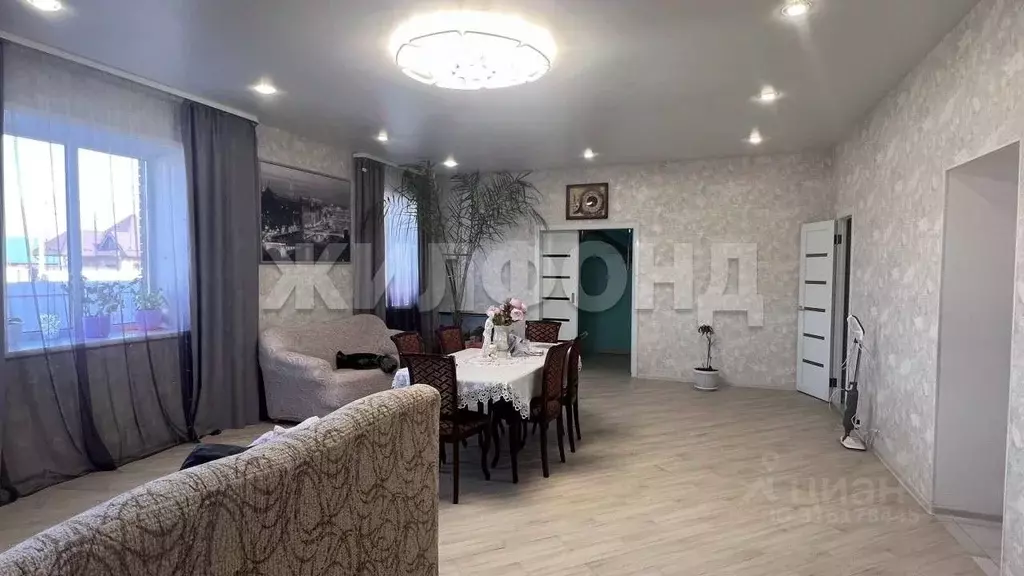 Коттедж в Новосибирская область, Новосибирский район, Морской ... - Фото 0
